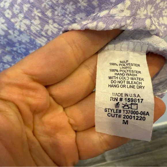 Altar'd State Lavender Lilac Floral Puff Sleeve Blouse Top - Picture 6 of 6